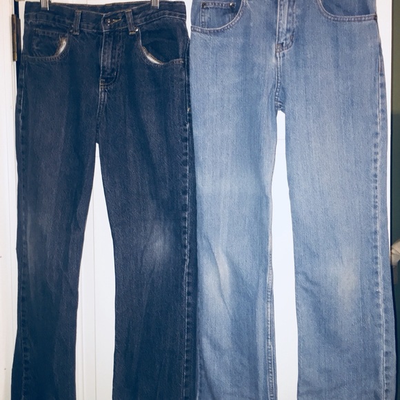 Boys Jeans - being sold together - Picture 1 of 1